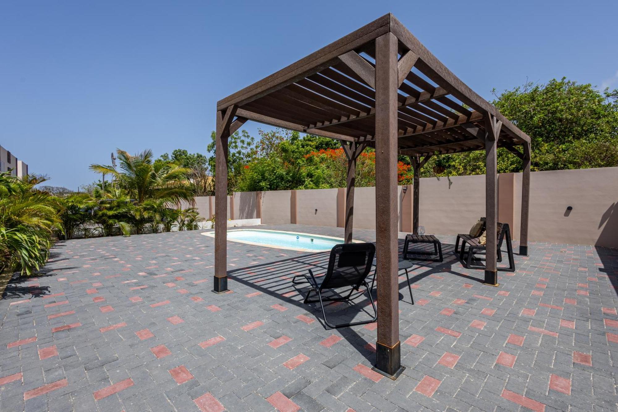 Av Curacao - Centrally Located Spacious Apartment Willemstad Buitenkant foto