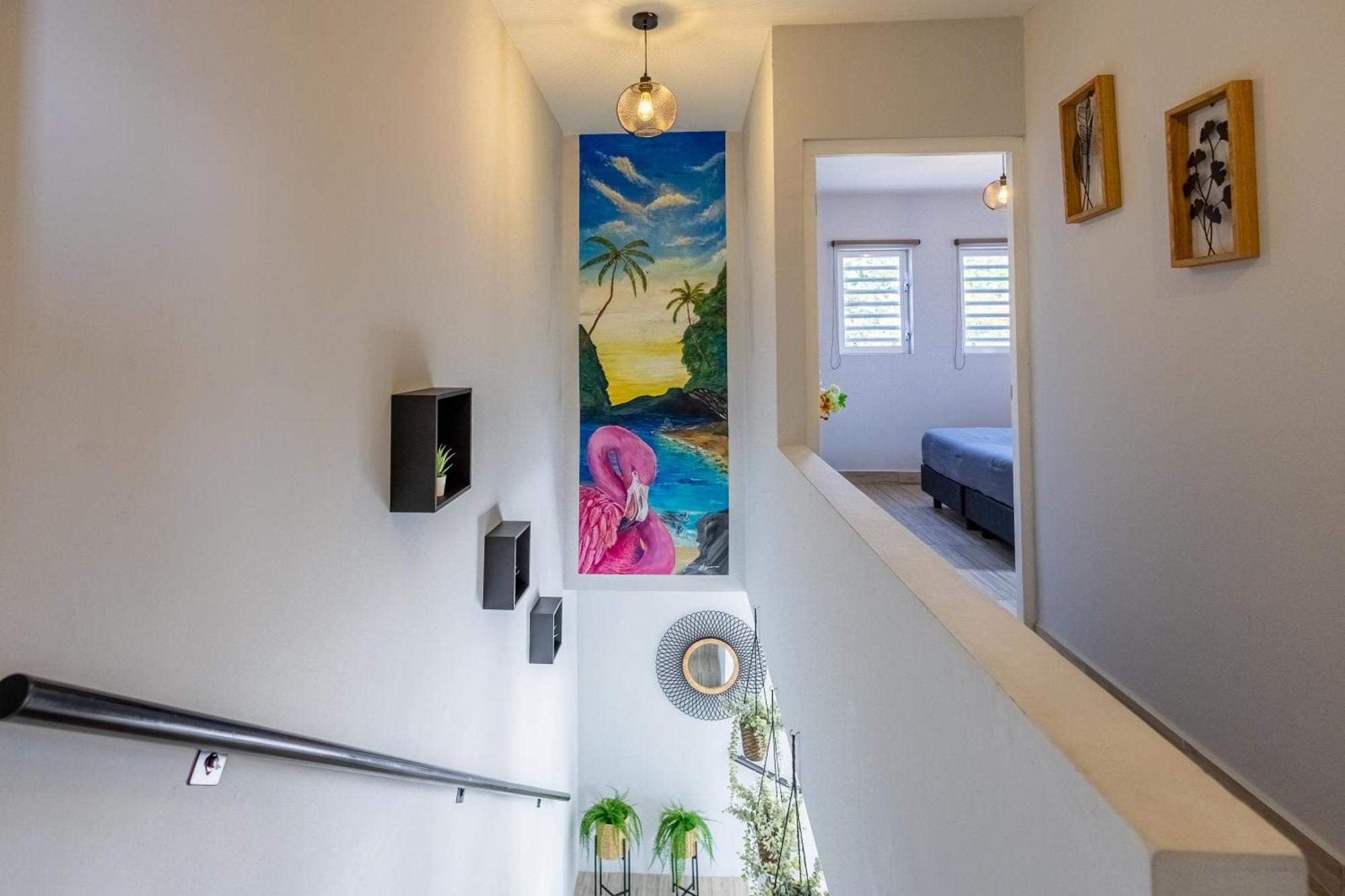 Av Curacao - Centrally Located Spacious Apartment Willemstad Buitenkant foto